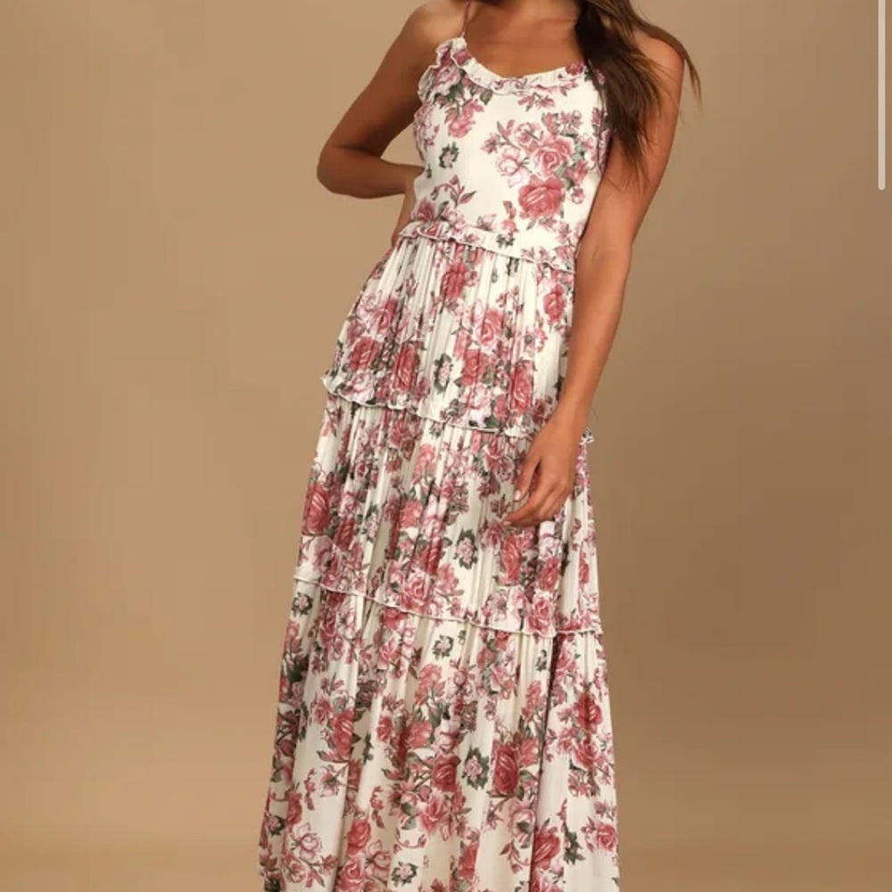 Lulu's White and Cream Tiered Halter Maxi Sundress